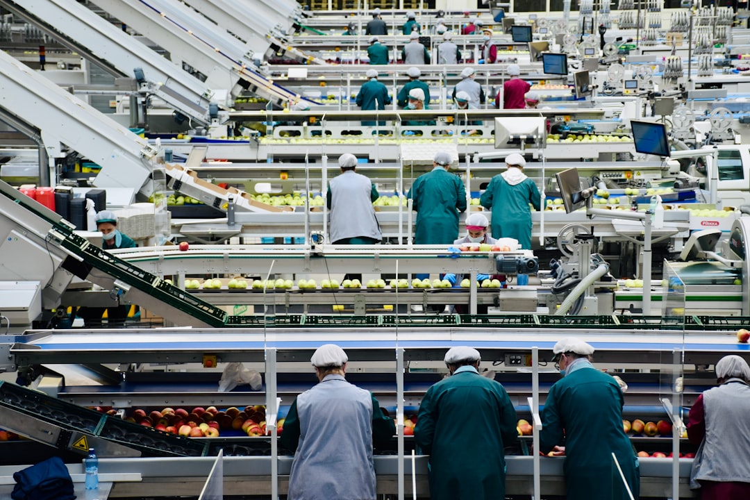 Contract Packaging vs In-House Co-Packing: A Capex vs Opex Framework for California Manufacturers