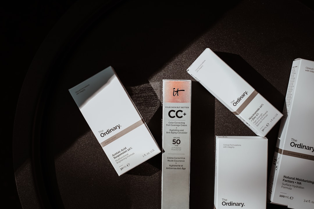 A California Cosmetics Brand's Folding Carton Redesign: 11% Material Savings, 0% Shelf Impact