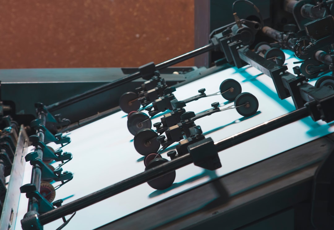 Score vs. Perf: The Cutting Line Tolerances That Determine Automated Case Erecting Reliability