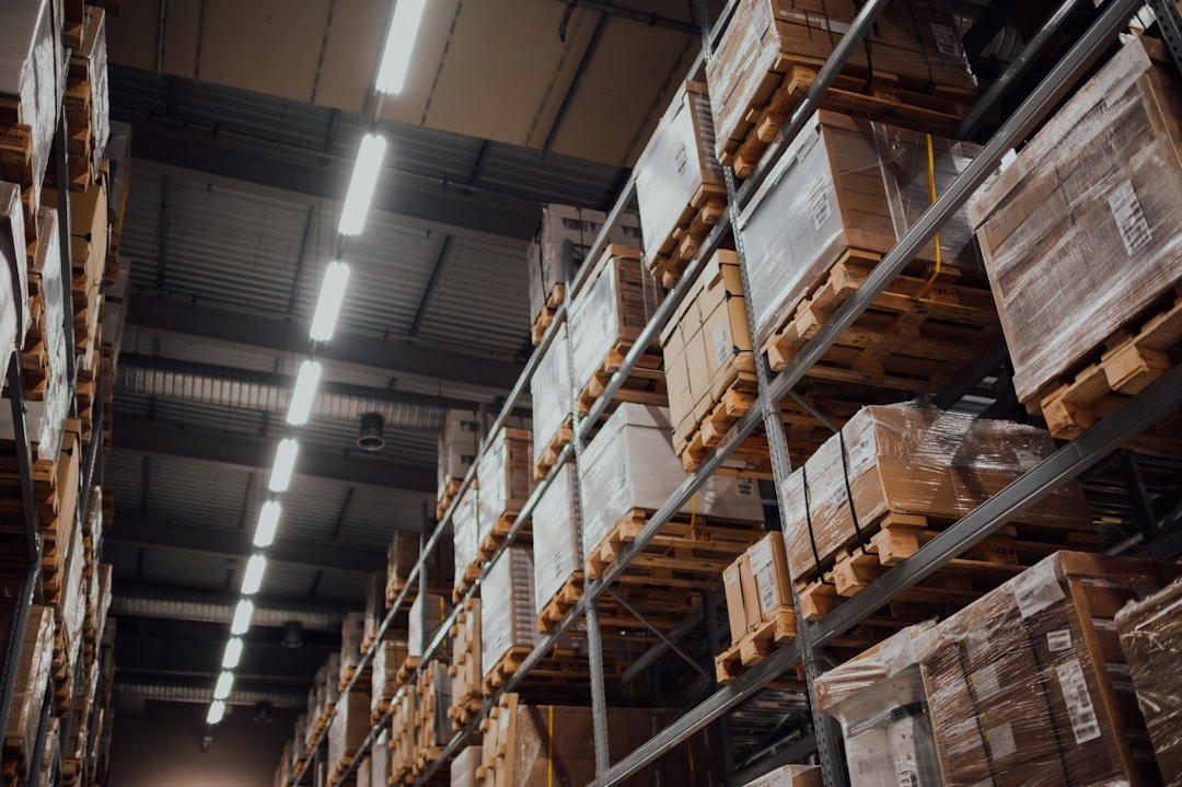 Packaging Inventory at the Warehouse: VMI, Kanban, and the 90-Day Rule